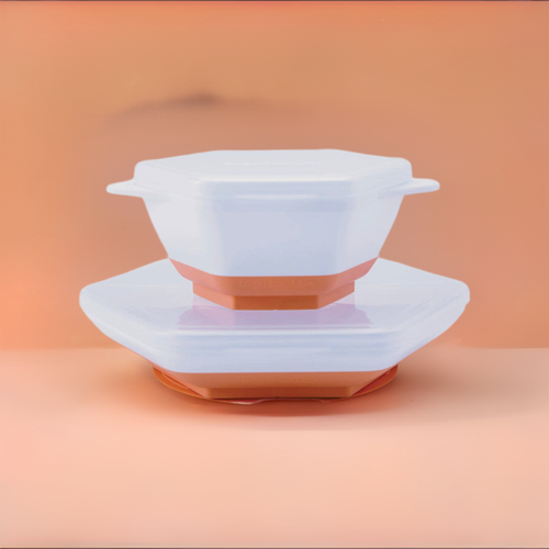 "Grow with Me" 5 Piece Feeding Sets - The Ultimate Solution for Your Baby's Mealtime - Premium Silicone Suction Bowl with Lid from Littlepinot - Just $20! Shop now at Littlepinot.com